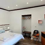 Nova Madeira In Casa A And B