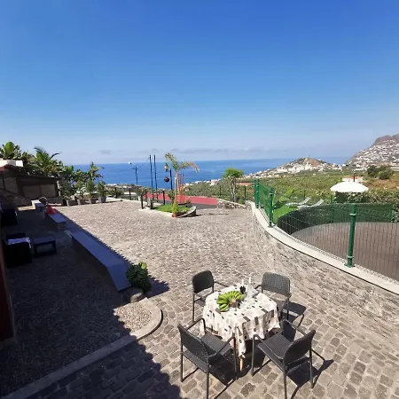 Nova Madeira In Casa A And B Dom wakacyjny