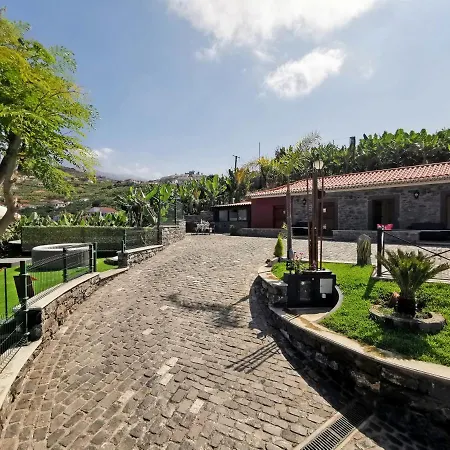 Nova Madeira In Casa A And B *