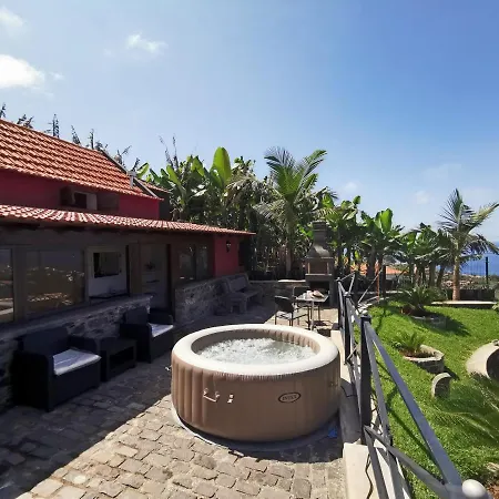 Nova Madeira In Casa A And B