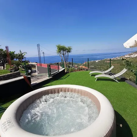 Nova Madeira In Casa A And B بيت للعطل