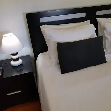 Nova Madeira In Casa A And B *