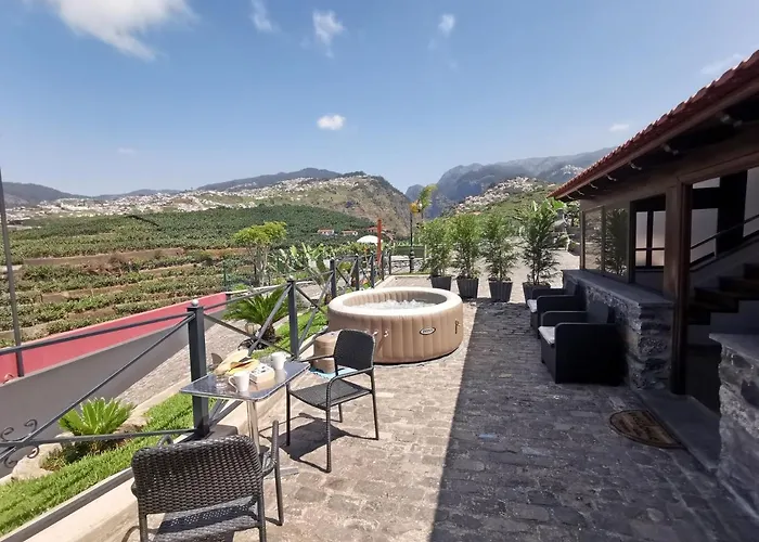 Nova Madeira In Casa A&b