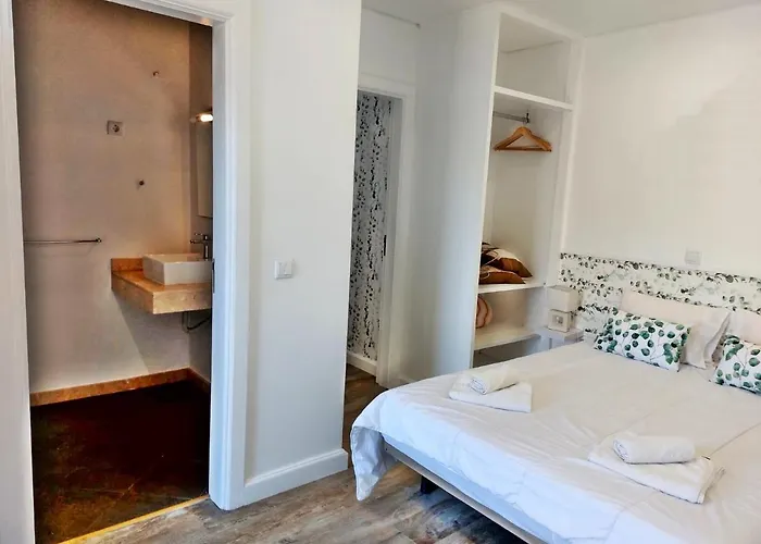 Nova Madeira In Casa A And B Tatil Evi